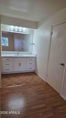 1717 E UNION HILLS Drive 1095, Phoenix, AZ 85024