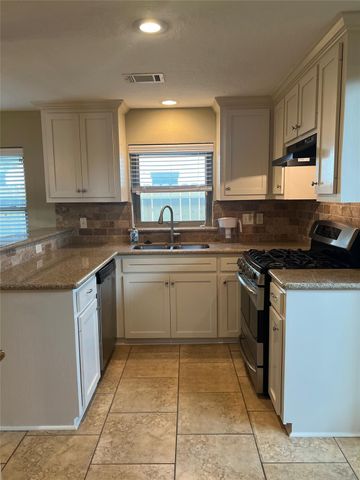 12314 Meadowhollow Drive, Meadows Place, TX 77477