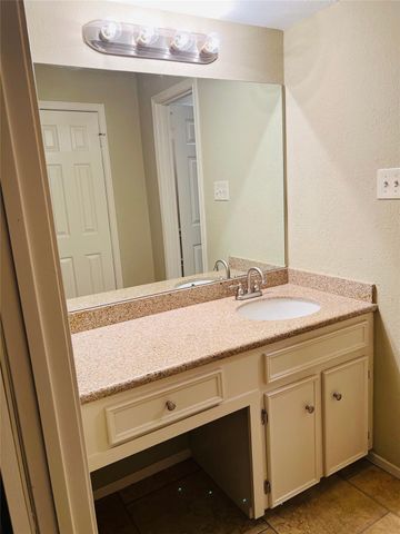 12314 Meadowhollow Drive, Meadows Place, TX 77477
