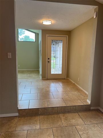 12314 Meadowhollow Drive, Meadows Place, TX 77477