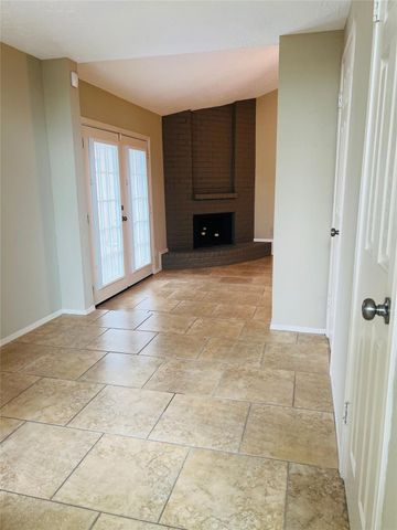 12314 Meadowhollow Drive, Meadows Place, TX 77477