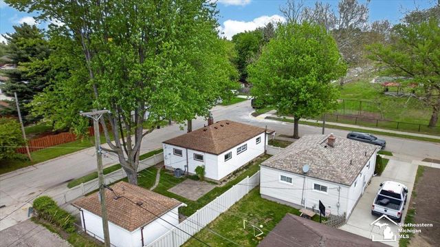 604 8th Street, Wyandotte, MI 48192