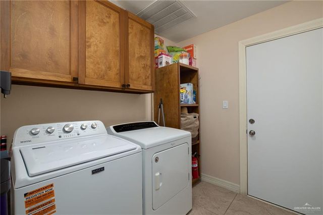 304 Ric Mar Street, Edinburg, TX 78541