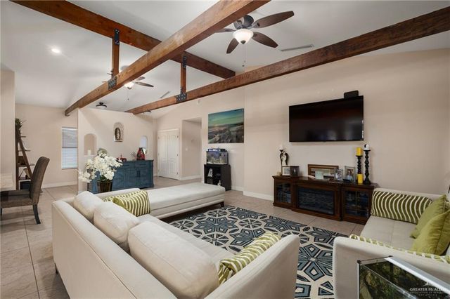 304 Ric Mar Street, Edinburg, TX 78541