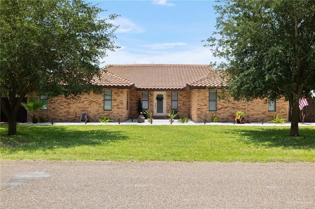 304 Ric Mar Street, Edinburg, TX 78541