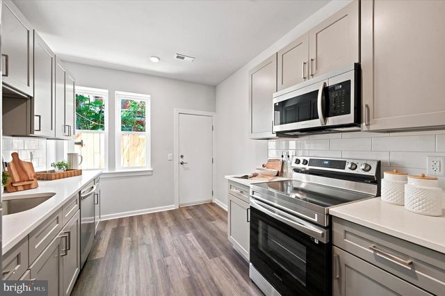 1207 S HARMONY ST, Philadelphia, PA 19146
