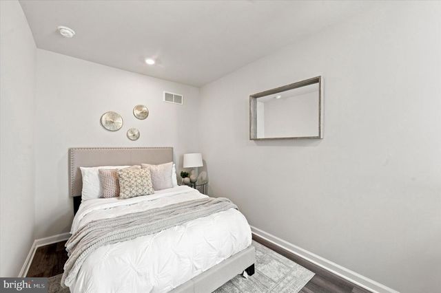 1207 S HARMONY ST, Philadelphia, PA 19146