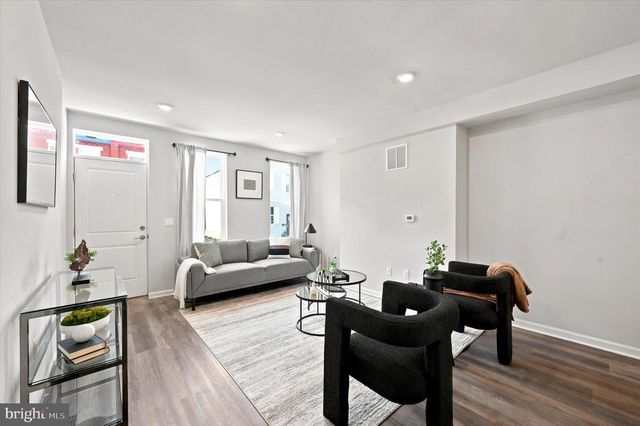 1207 S HARMONY ST, Philadelphia, PA 19146