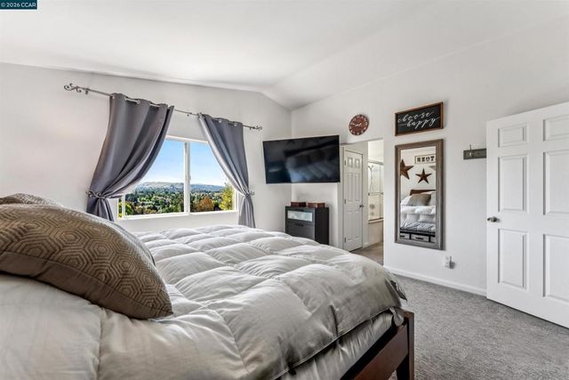 4000 Hiller Ln, Martinez, CA 94553