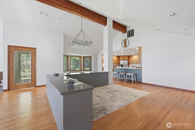 23747 262nd Place SE, Maple Valley, WA 98038