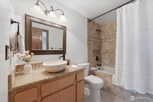 23747 262nd Place SE, Maple Valley, WA 98038