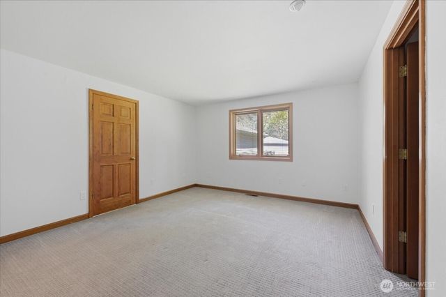 23747 262nd Place SE, Maple Valley, WA 98038
