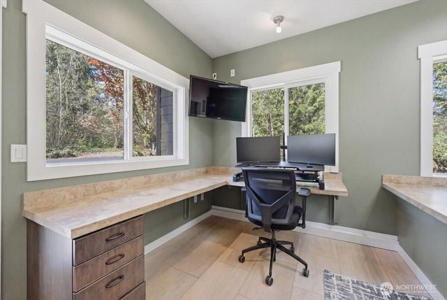 23747 262nd Place SE, Maple Valley, WA 98038