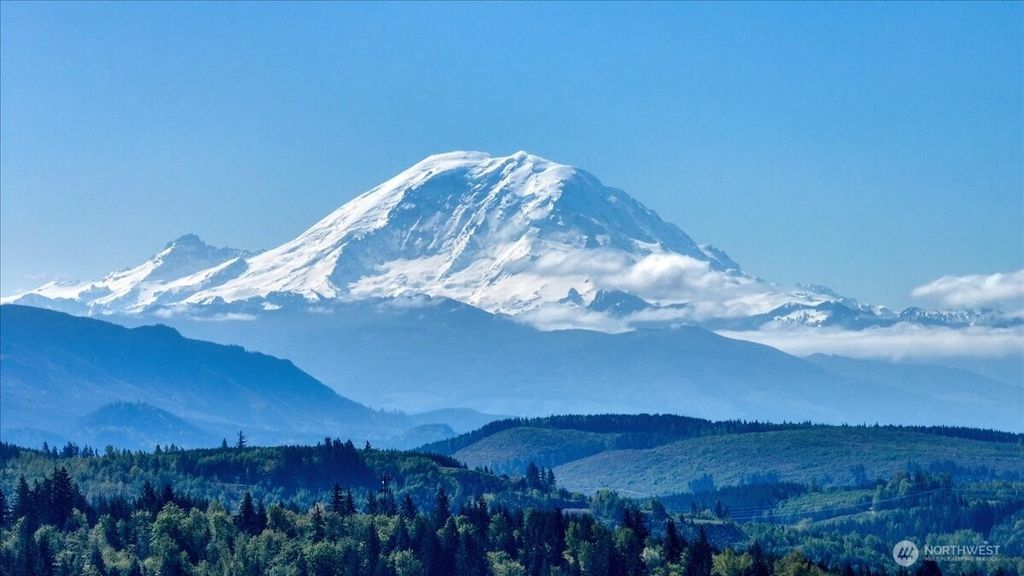 23747 262nd Place SE, Maple Valley, WA 98038