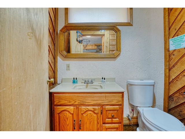 1447 Coyote Cir, Black Hawk, CO 80422