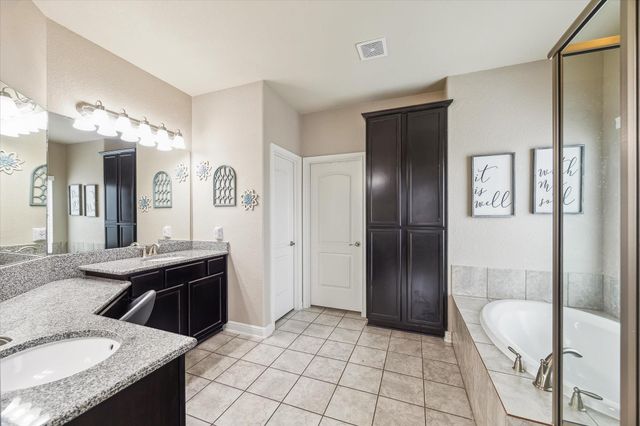 4914 Mountain Maple Trail, Rosenberg, TX 77471