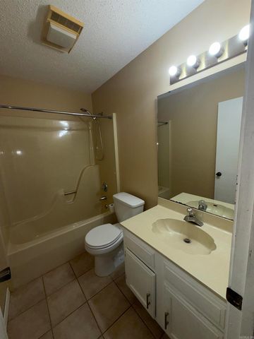 113 Silverbrook Drive, Sherwood, AR 72120