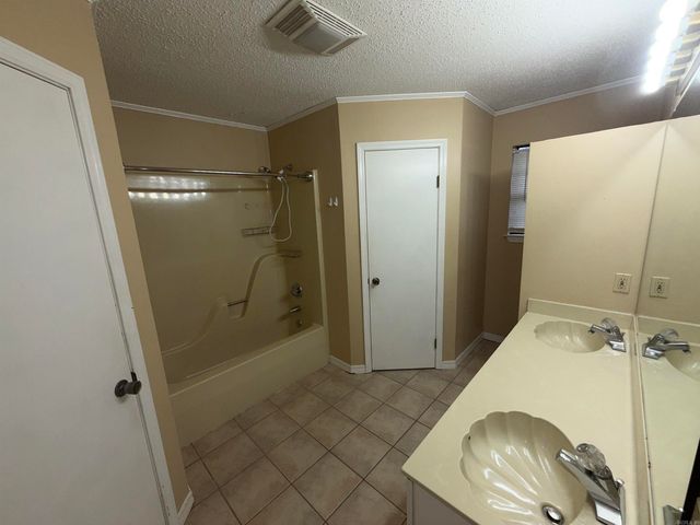 113 Silverbrook Drive, Sherwood, AR 72120