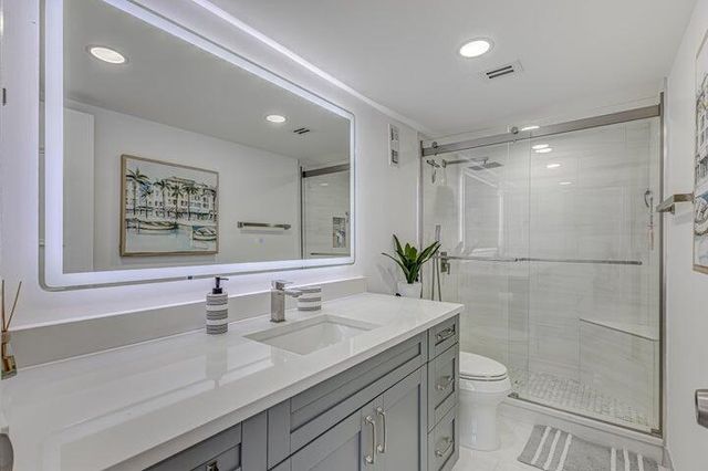 5440 N Ocean Drive 1502, Singer Island, FL 33404