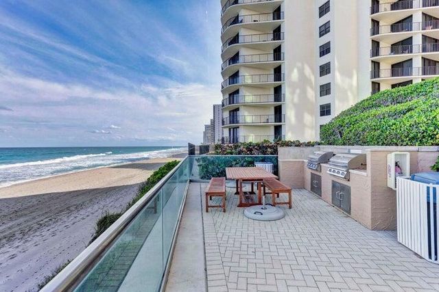 5440 N Ocean Drive 1502, Singer Island, FL 33404