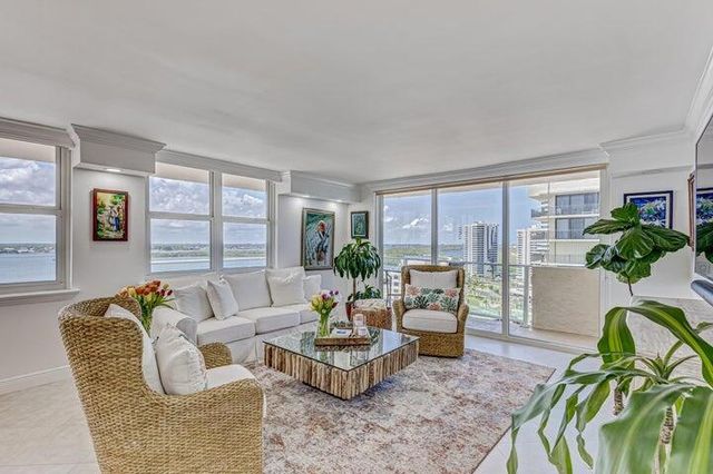 5440 N Ocean Drive 1502, Singer Island, FL 33404