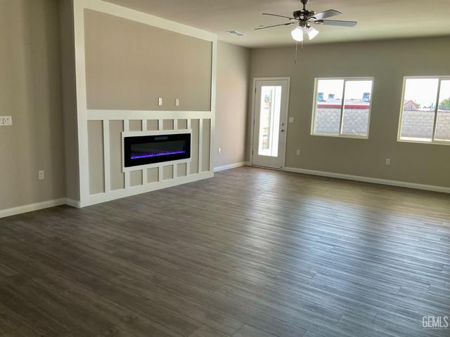 5103 Cohiba Court, Bakersfield, CA 93307