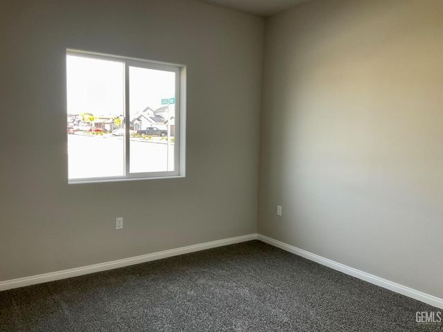 5103 Cohiba Court, Bakersfield, CA 93307