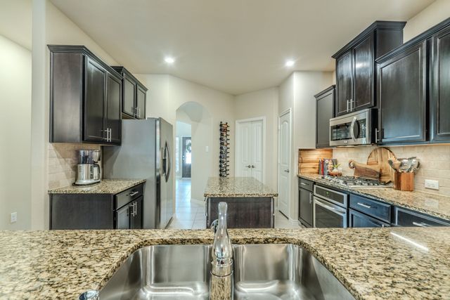 10036 Long Branch Drive, Mckinney, TX 75071
