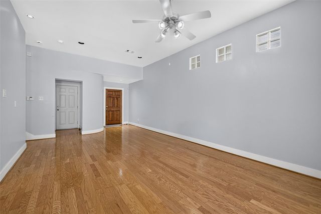 9825 Meredith Elise Court, Houston, TX 77025