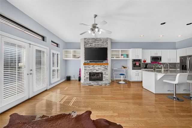 9825 Meredith Elise Court, Houston, TX 77025