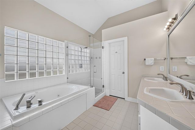 9825 Meredith Elise Court, Houston, TX 77025