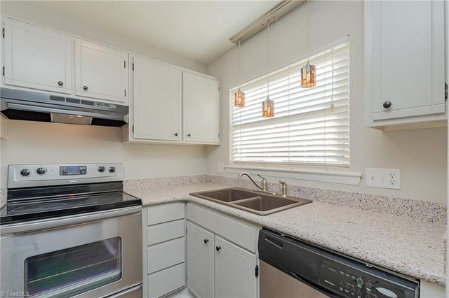 2235 Shadow Valley Road F, High Point, NC 27265