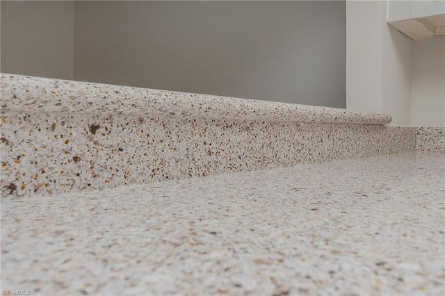 2235 Shadow Valley Road F, High Point, NC 27265