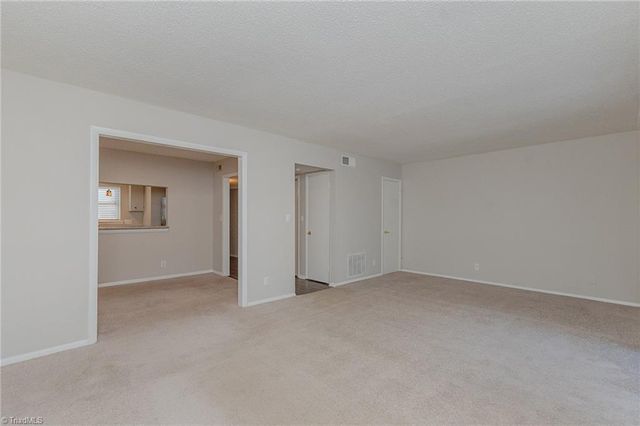 2235 Shadow Valley Road F, High Point, NC 27265