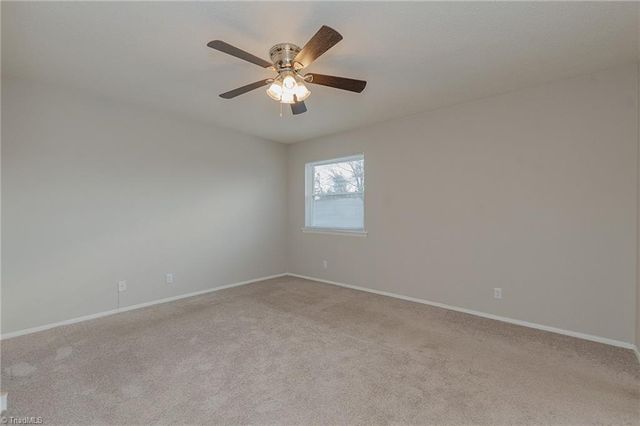 2235 Shadow Valley Road F, High Point, NC 27265