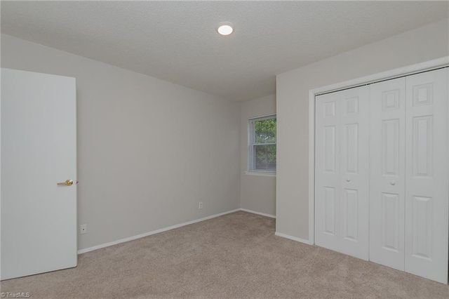 2235 Shadow Valley Road F, High Point, NC 27265