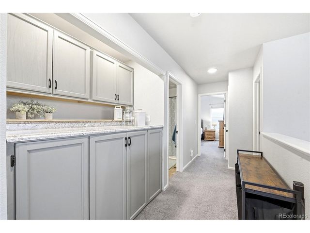 5726 Prairie Cir, Longmont, CO 80504