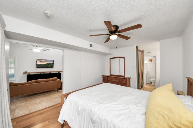 2510 Grants Lake Boulevard 23, Sugar Land, TX 77479