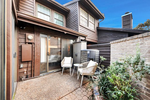 2510 Grants Lake Boulevard 23, Sugar Land, TX 77479