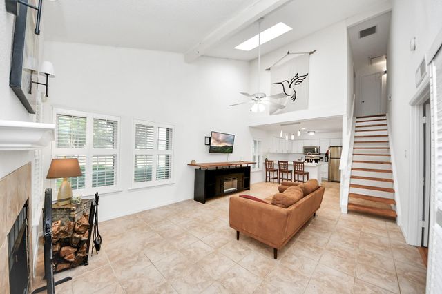 2510 Grants Lake Boulevard 23, Sugar Land, TX 77479