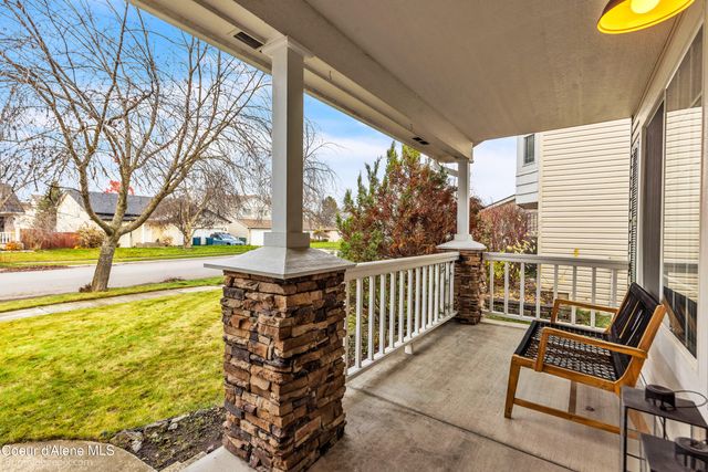 2716 W Versailles Dr, Coeur D'alene, ID 83815