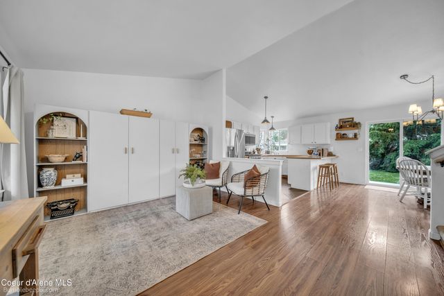 2716 W Versailles Dr, Coeur D'alene, ID 83815