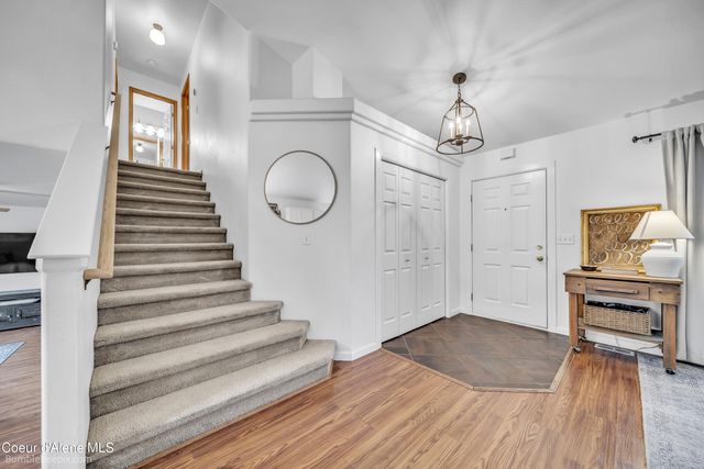 2716 W Versailles Dr, Coeur D'alene, ID 83815