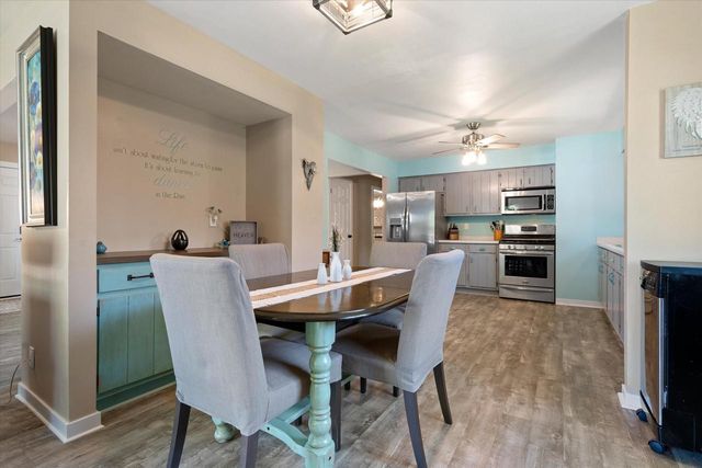 4219 W Pebble Beach COURT, Franklin, WI 53132