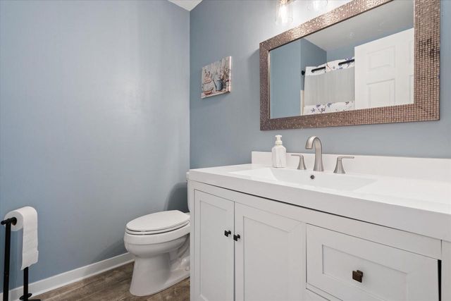 4219 W Pebble Beach COURT, Franklin, WI 53132