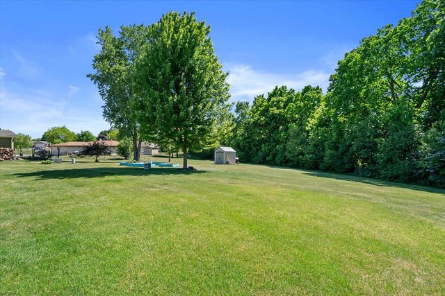4219 W Pebble Beach COURT, Franklin, WI 53132