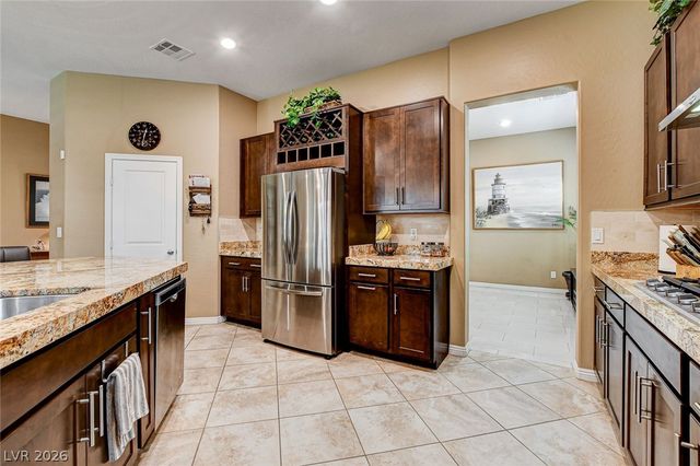 2425 Amatrice Street, Henderson, NV 89044