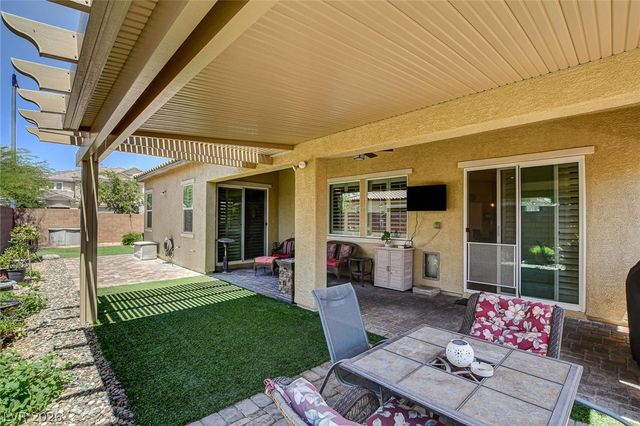 2425 Amatrice Street, Henderson, NV 89044