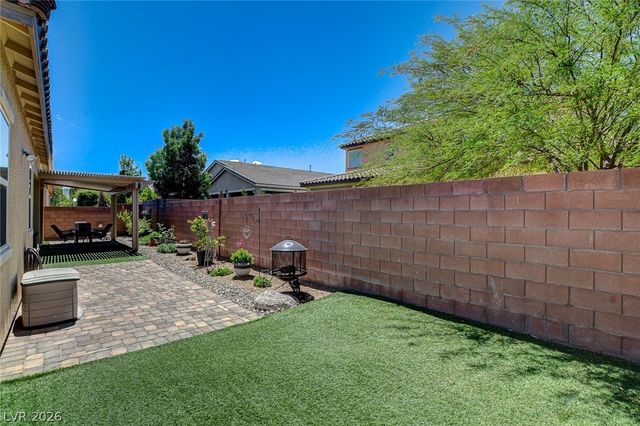 2425 Amatrice Street, Henderson, NV 89044