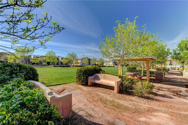 2425 Amatrice Street, Henderson, NV 89044